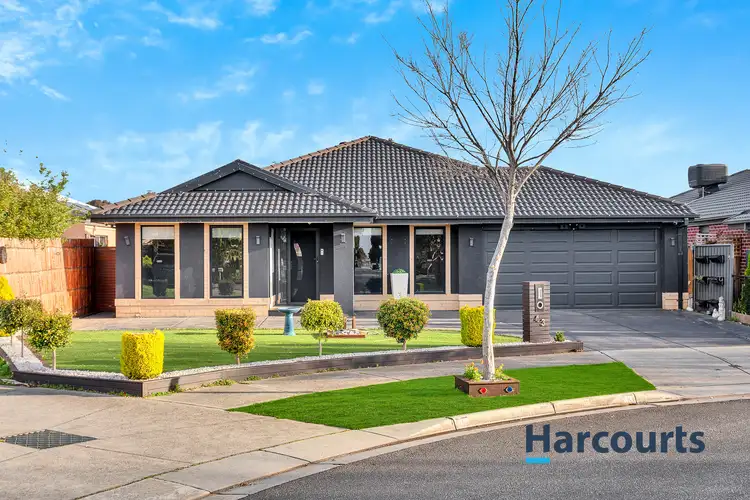 43 Jupiter Crescent, Cranbourne West VIC 3977