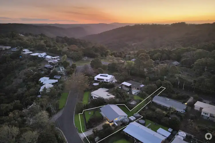 Second view of Homely house listing, 5 Maple Avenue, Mapleton QLD 4560