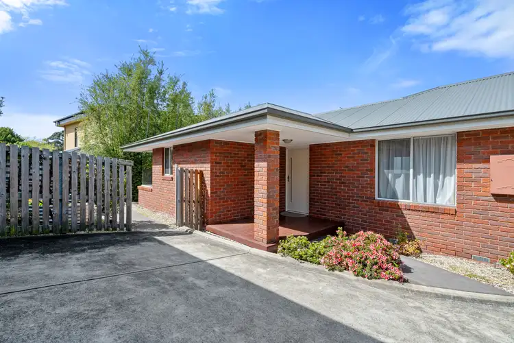 2/18 Iris Court, Kingston TAS 7050