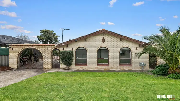 13 Sherfield Road, Morphett Vale SA 5162