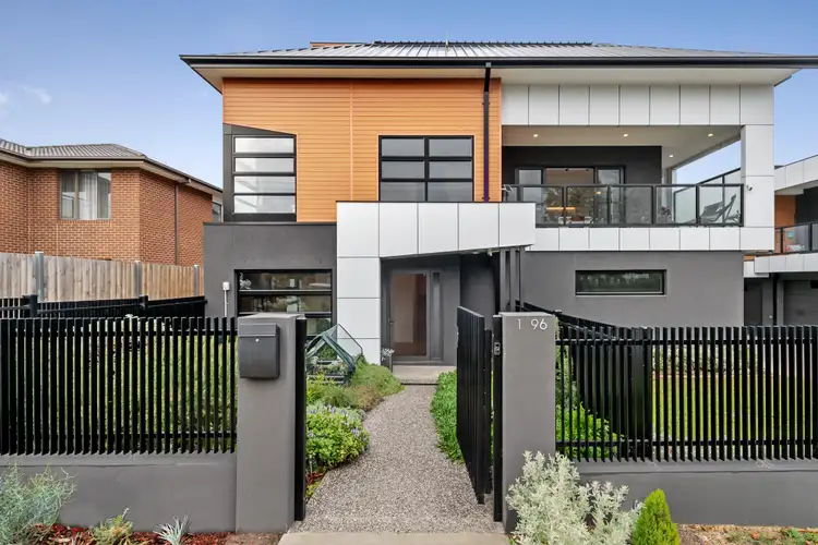 1/96 Beverley Street, Doncaster East VIC 3109