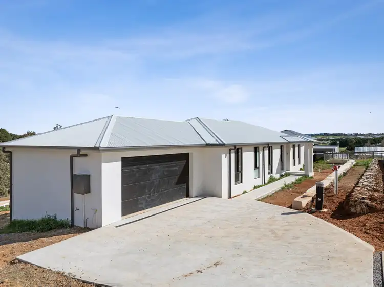 17 Snowgums Drive, Goulburn NSW 2580
