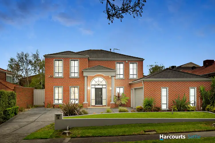 19 Savannah Place, Chadstone VIC 3148
