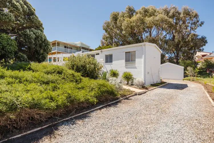 60 Hackney Way, Yanchep WA 6035