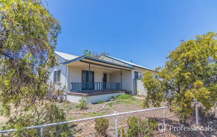 2 Melrose Street, South Tamworth NSW 2340