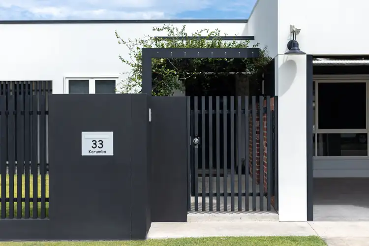 33 Karumba Street, Warana QLD 4575