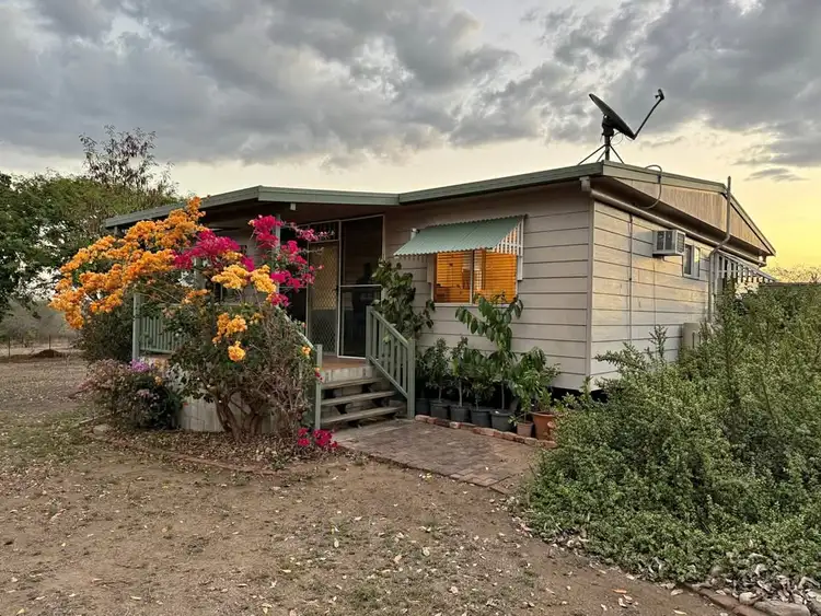 3992 Burdekin Falls Dam Road