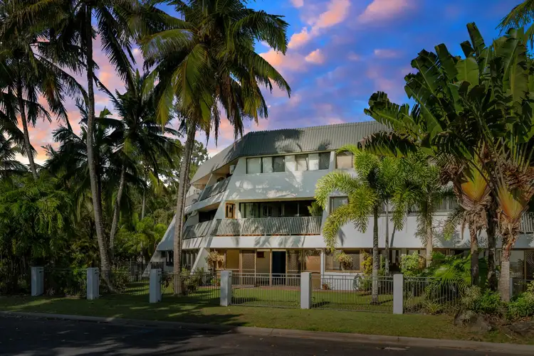 3/35-37 Sims Esplanade, Yorkeys Knob QLD 4878