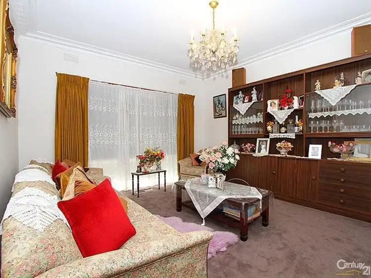 Fifth view of Homely house listing, 2 Invermay Street, Reservoir VIC 3073