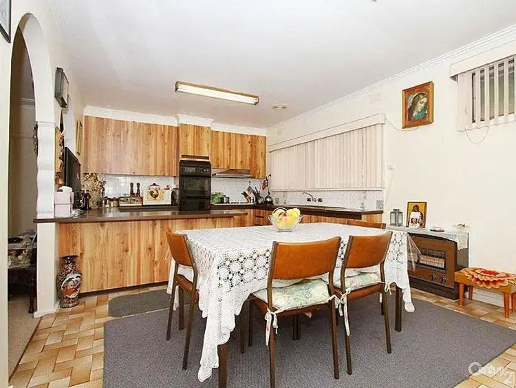 Sixth view of Homely house listing, 2 Invermay Street, Reservoir VIC 3073