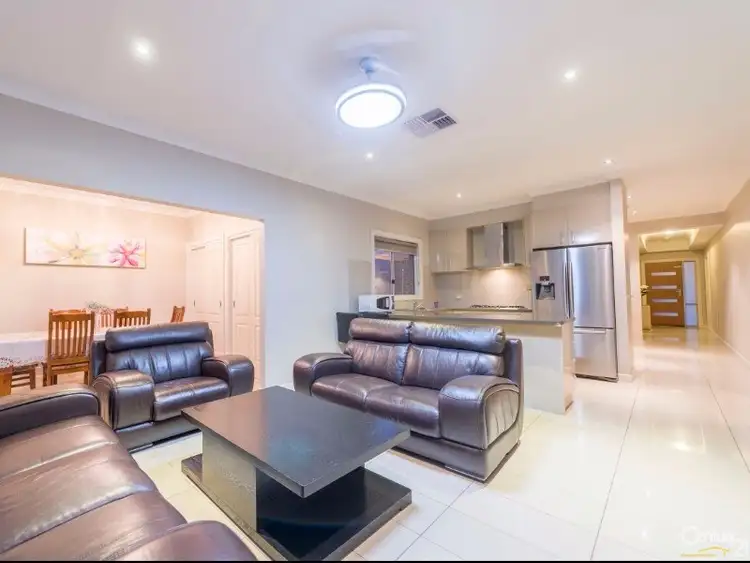 Seventh view of Homely house listing, 6 MEELUP RISE, Wollert VIC 3750