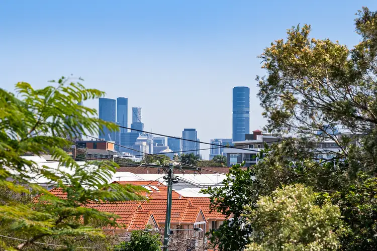 4/70 Wellington Street, Coorparoo QLD 4151