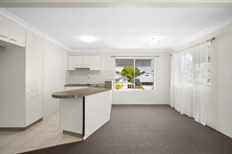 Third view of Homely unit listing, 4/70 Wellington Street, Coorparoo QLD 4151