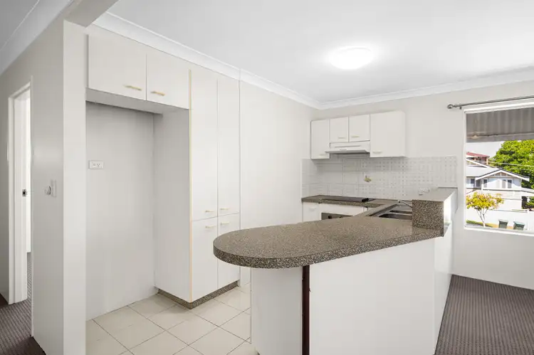Fourth view of Homely unit listing, 4/70 Wellington Street, Coorparoo QLD 4151