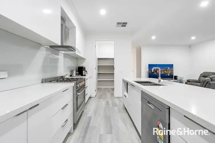 Fourth view of Homely house listing, 7 Alicante Street, Clyde VIC 3978