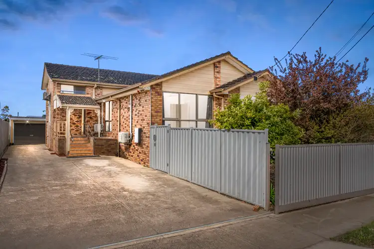 72 Fitzgerald Road, Sunshine West VIC 3020