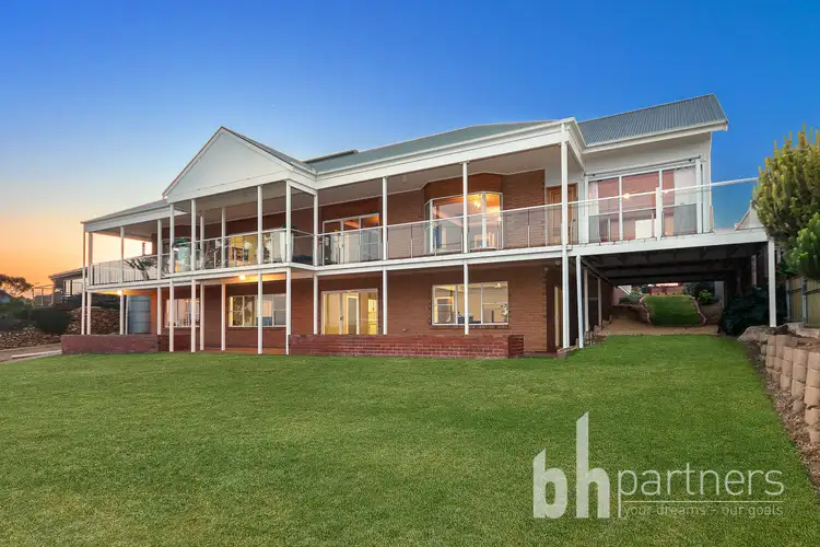 8 Crawford Crescent, Mannum SA 5238