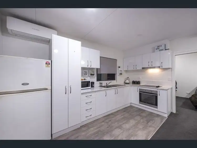 22a Glastonbury Drive