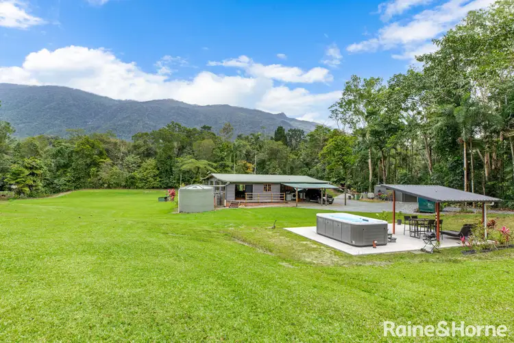 42 Kingfisher Lane, Whyanbeel QLD 4873
