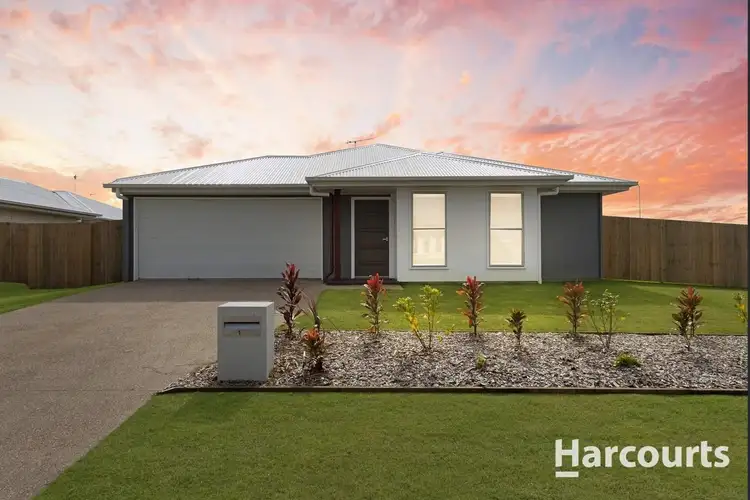 1 Dorrigo Court, Eli Waters QLD 4655