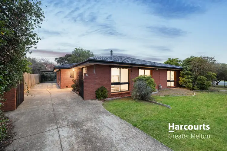 3 Henley Place, Melton West VIC 3337