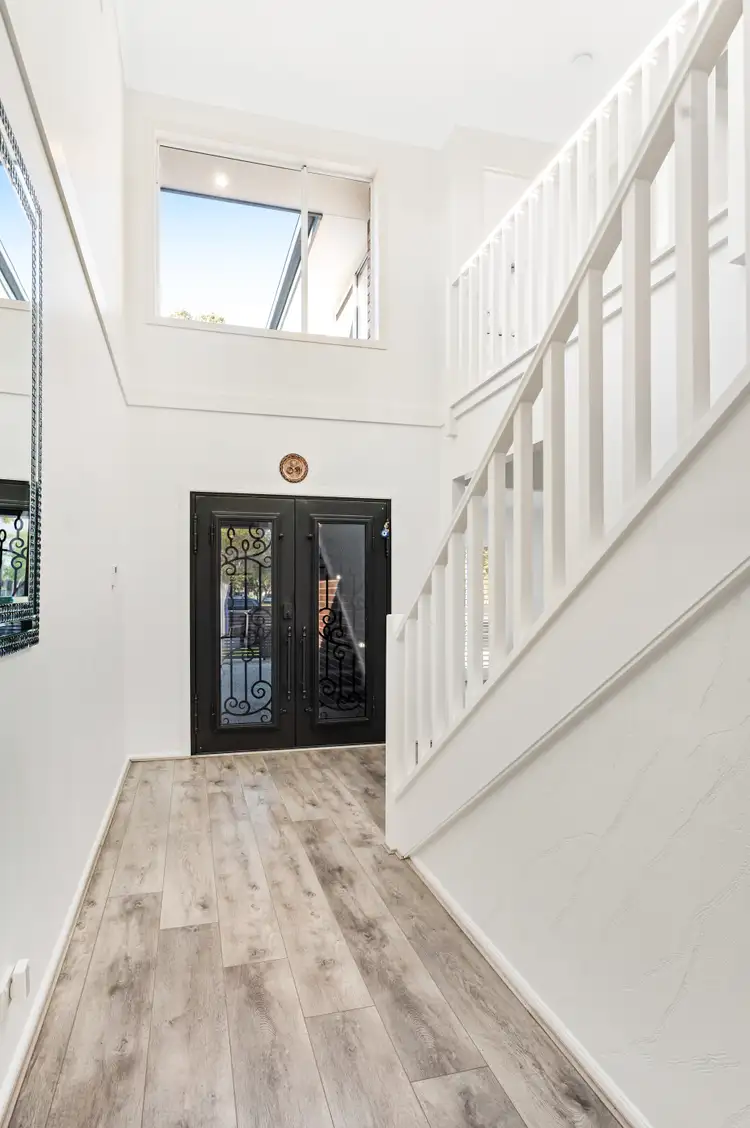 Fifth view of Homely house listing, 11 Thorngrove Avenue, Craigieburn VIC 3064
