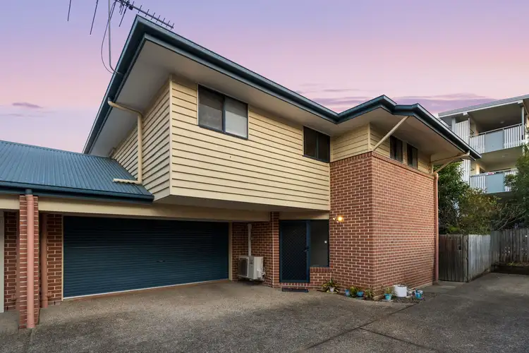 4/5 Slater Avenue, Lawnton QLD 4501