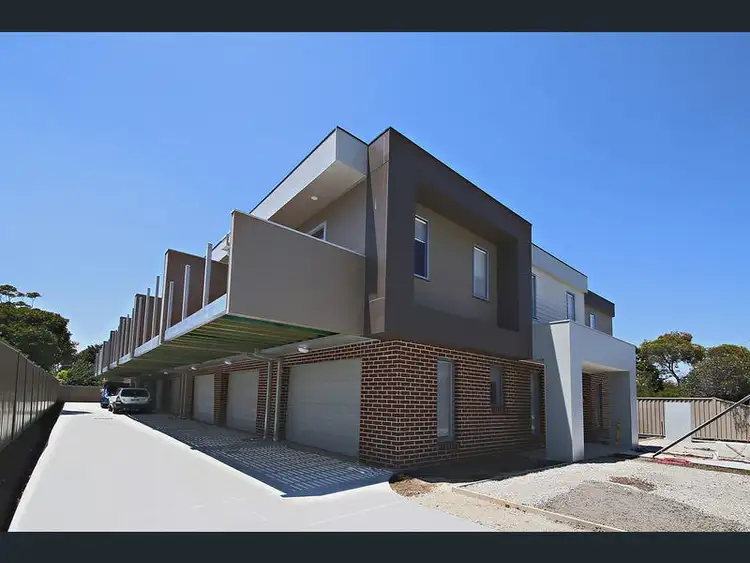 3/26 Albert Crescent, St Albans VIC 3021