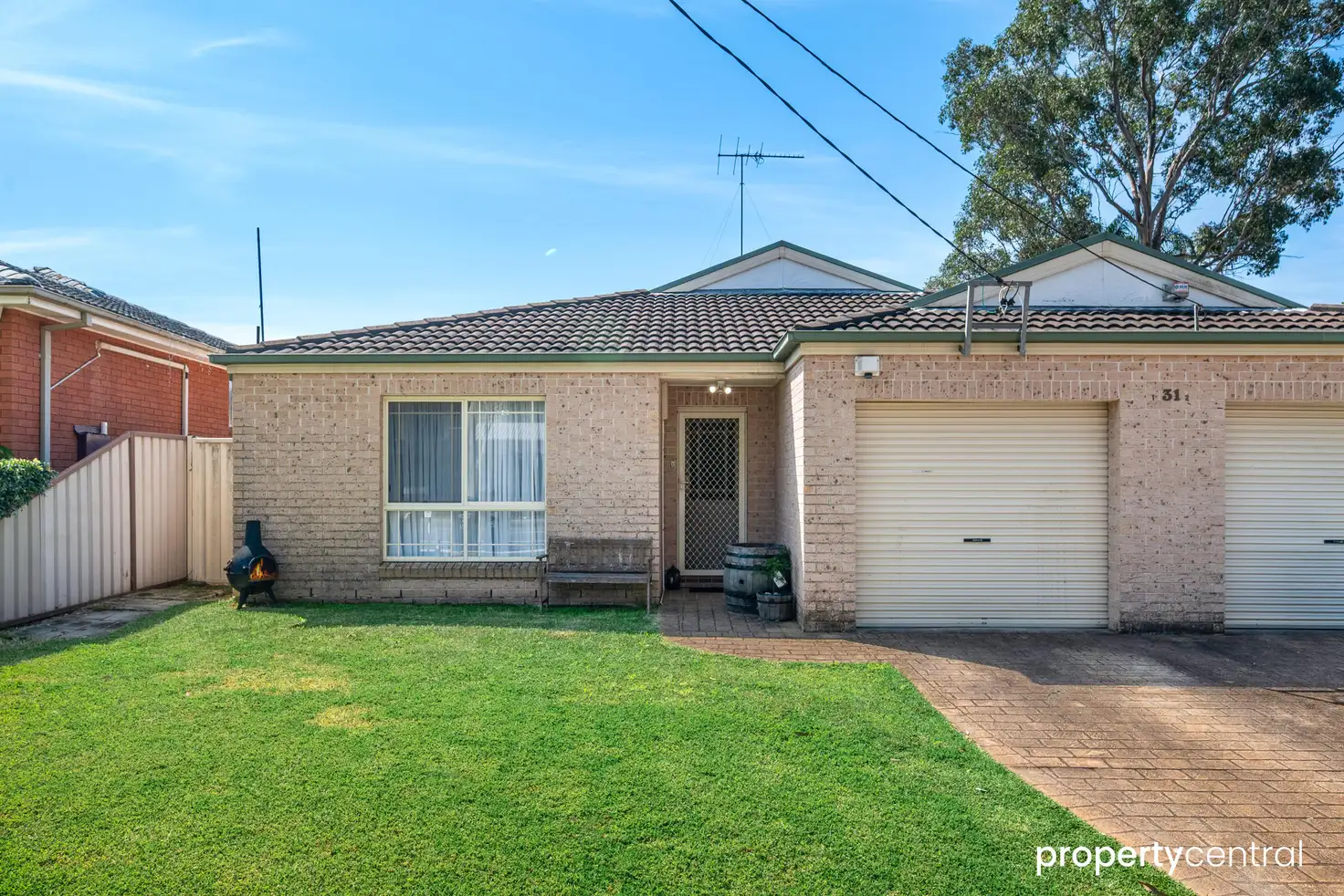 Main view of Homely semi-detached listing, 1/31 Harrow Road, Cambridge Park NSW 2747