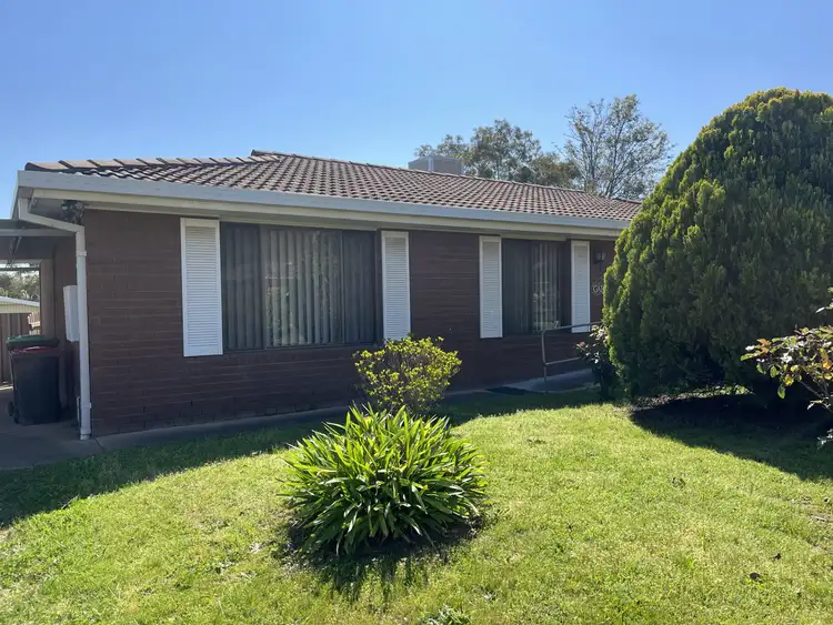 66 Blackett Avenue, Young NSW 2594
