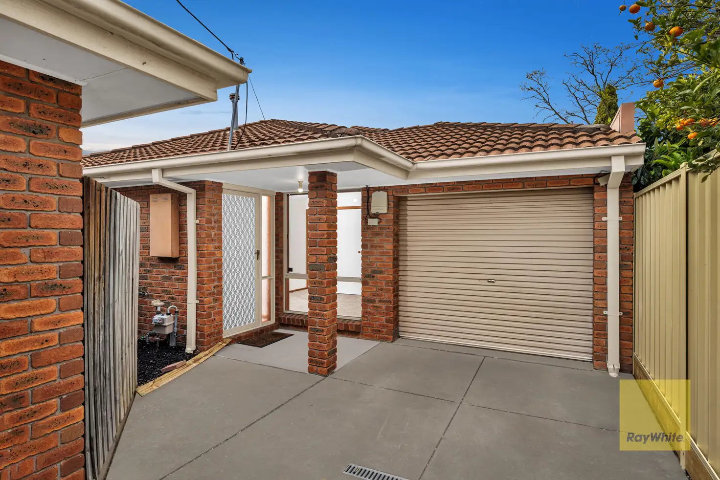 Main view of Homely unit listing, 2/18 Weaver Court, Altona Meadows VIC 3028