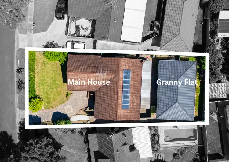 8-8A Dubbo Street, Quakers Hill NSW 2763