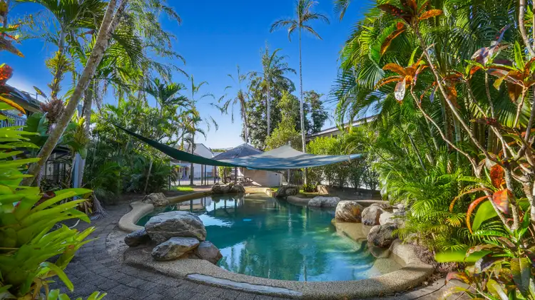 4/457 Severin Street, Manunda QLD 4870