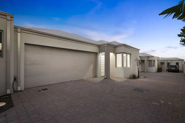 Main view of Homely house listing, 4/123 Forrest Road, Hamilton Hill WA 6163