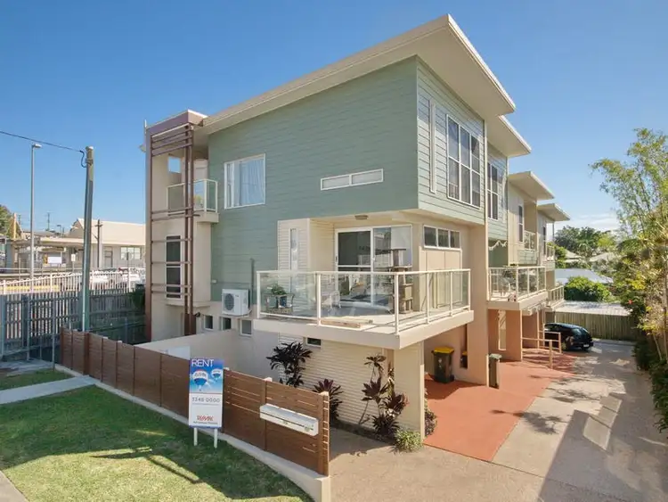 3/57 Yamboyna Street, Manly QLD 4179