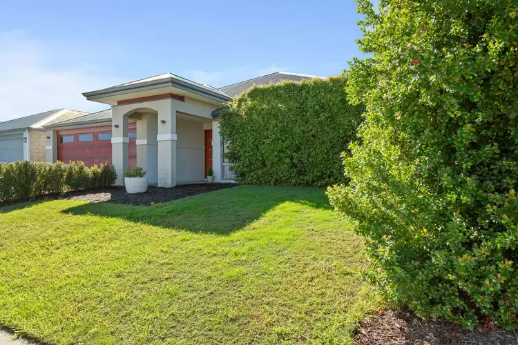 7 Badham Way, Ellenbrook WA 6069
