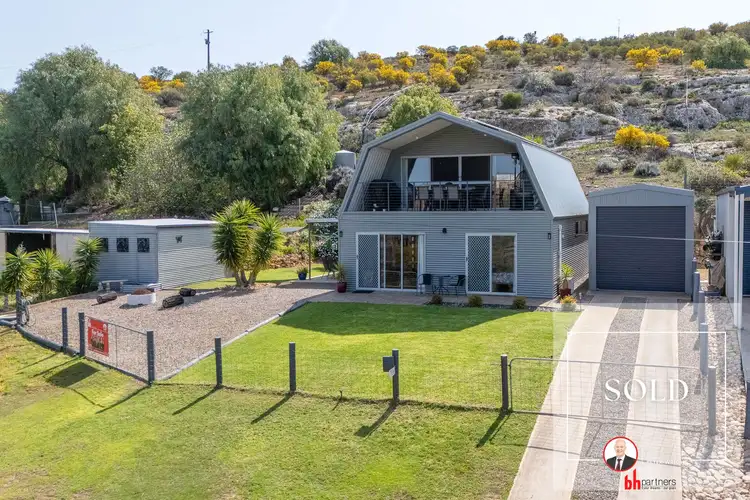 733 Cliff View Drive