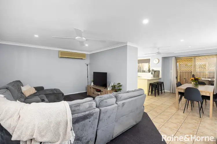 Second view of Homely house listing, 4/9 Inglis Street, Lake Albert NSW 2650