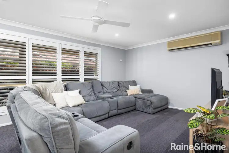 Third view of Homely house listing, 4/9 Inglis Street, Lake Albert NSW 2650