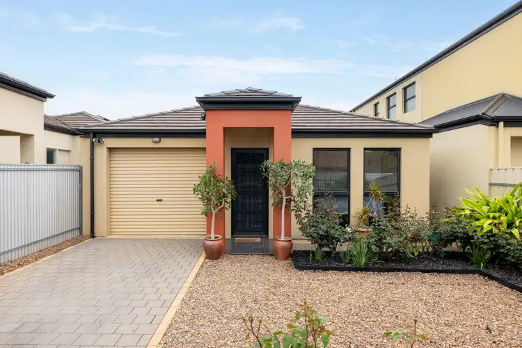 9 York Street, Northfield SA 5085