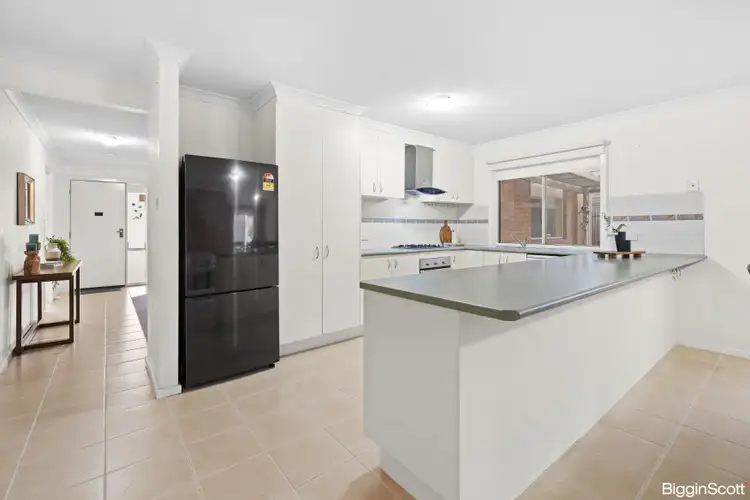 Fourth view of Homely house listing, 21 Hadley Circuit, Narre Warren South VIC 3805