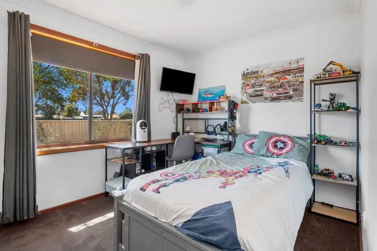 Sixth view of Homely house listing, 8 Sewell Drive, South Kalgoorlie WA 6430