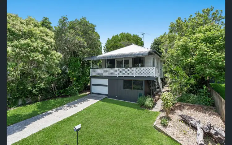 33 Raeburn Street, Manly QLD 4179