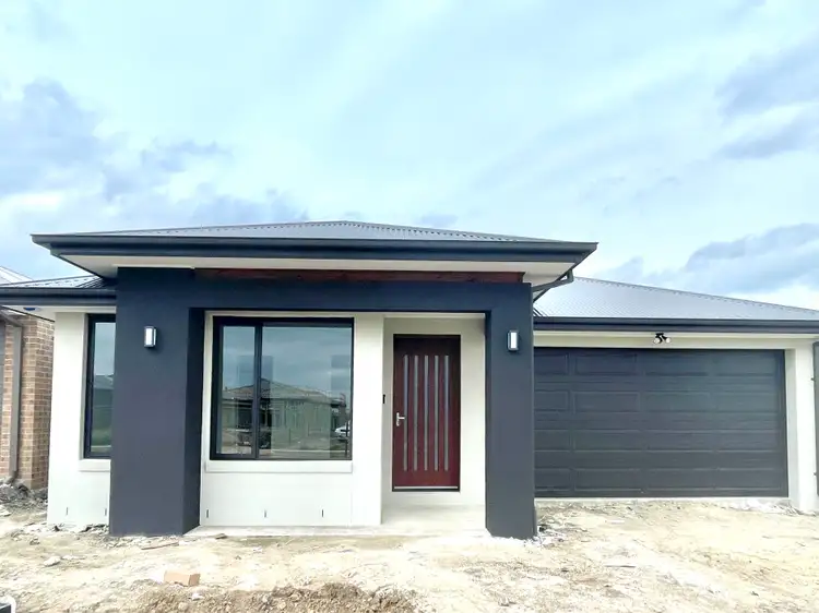 5 Twyford Street, Mickleham VIC 3064