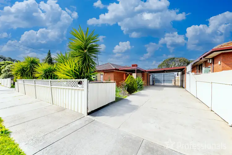 5 Warrington Crescent, Deer Park VIC 3023