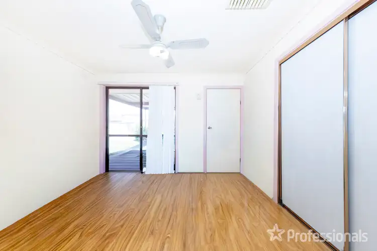 Fifth view of Homely house listing, 5 Warrington Crescent, Deer Park VIC 3023