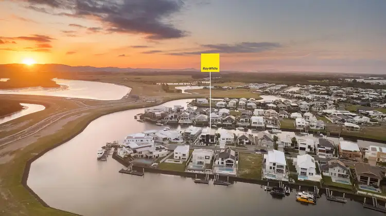 125 Paradise Parade, Jacobs Well QLD 4208