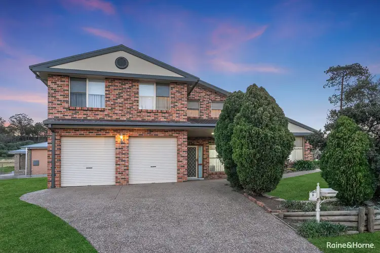 5 Whitley Place, Abbotsbury NSW 2176