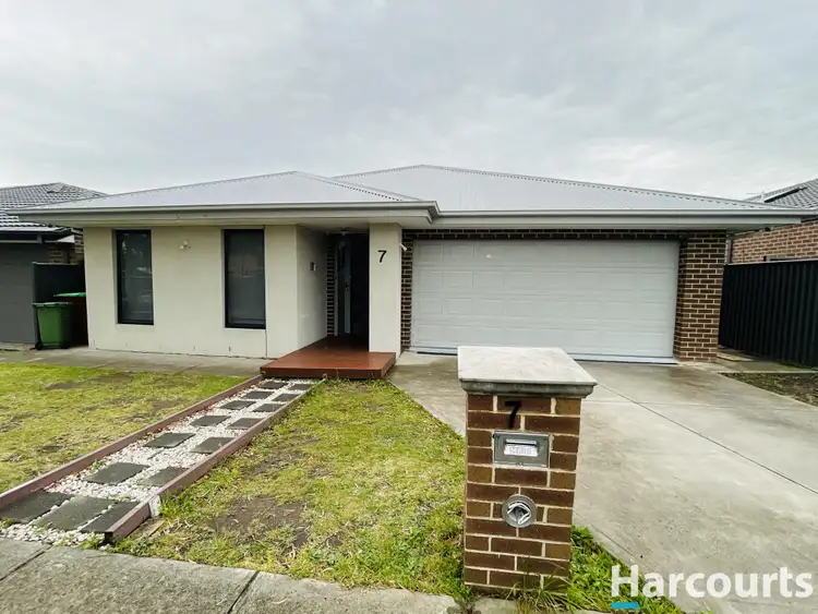 7 Mcallister Drive, Cranbourne East VIC 3977