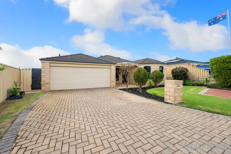 14 Fimister Parkway, Canning Vale WA 6155